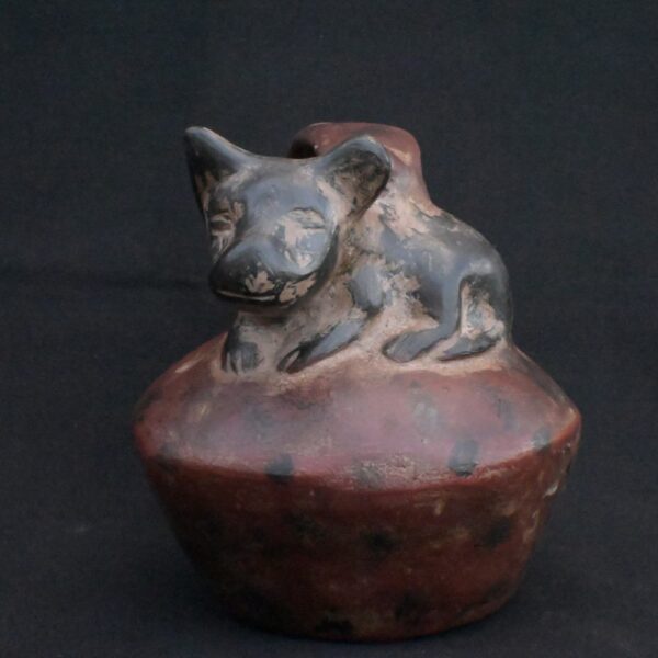 🐆Sicán Ceramic Wind Whistle with Zoomorphic Figure - Imagen 3