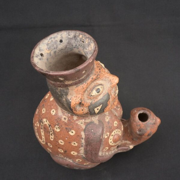 🌀 Nasca Ceramic Anthropomorphic Bottle with Serpents - Imagen 8