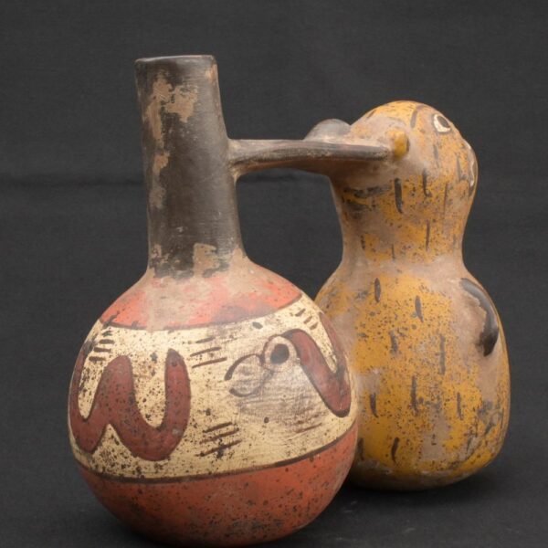 🕊️ Nasca Ceramic Wind Whistle with Bird and Serpent - Imagen 7