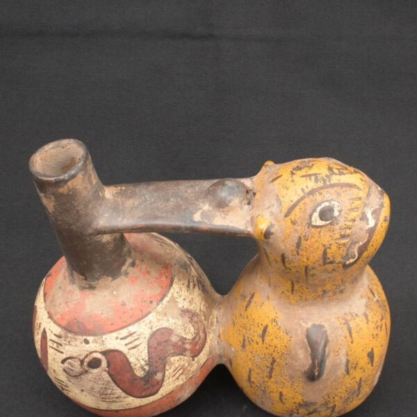 🕊️ Nasca Ceramic Wind Whistle with Bird and Serpent - Imagen 8