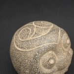 ⚫ Chavín Ceramic Bottle with a Supernatural Face and Ritualized Textures - Imagen 9