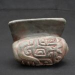 🎶 Chavín Stone Pututu with Ceremonial Feline Engravings - Imagen 12
