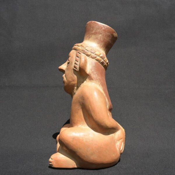 🏺 Anthropomorphic Ceramic Vessel – Moche Culture - Imagen 3