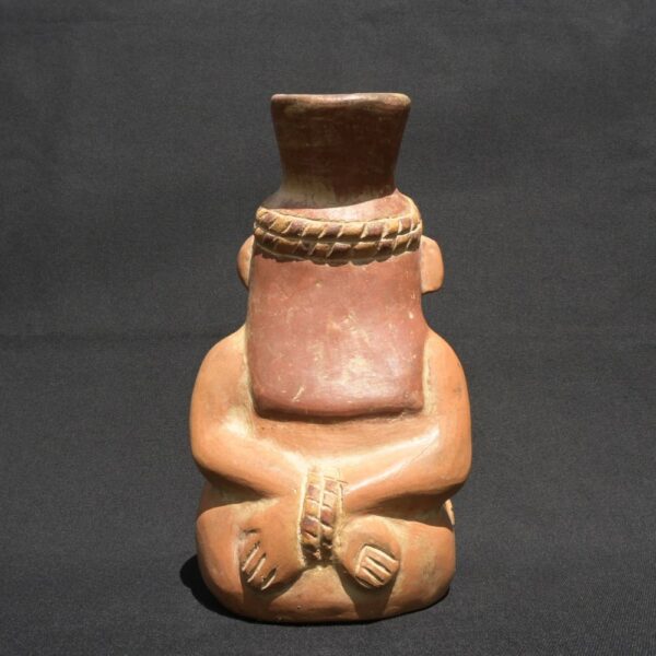 🏺 Anthropomorphic Ceramic Vessel – Moche Culture - Imagen 5