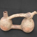 🕊️ Inca Ceramic Water Whistle with Sculpted Bird - Imagen 9