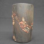 🛡️ Moche Ceremonial Vase with Stone and Shell Inlays - Imagen 4