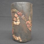 🛡️ Moche Ceremonial Vase with Stone and Shell Inlays - Imagen 10