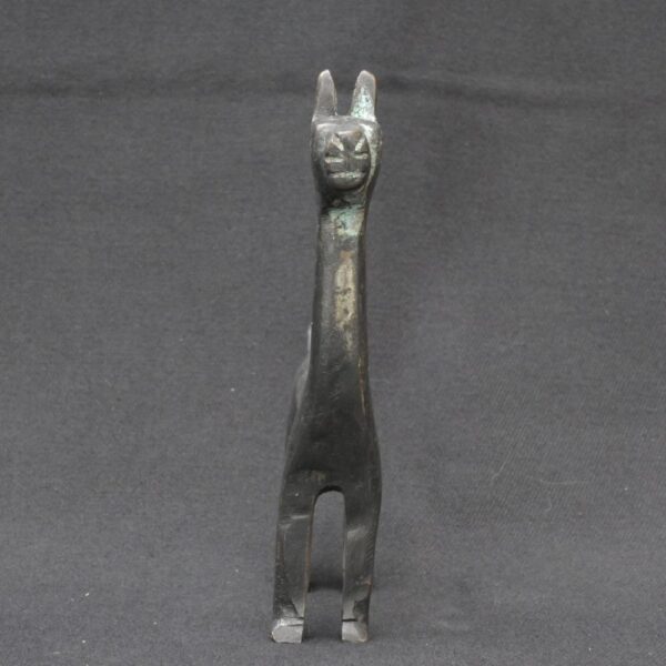 🦙 Inca Metal Llama Figurine with Ancestral Patina - Imagen 5