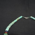 Pre-Columbian Chavín Turquoise and Sodalite Necklace - Imagen 2