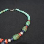 Pre-Columbian Chavín Turquoise and Sodalite Necklace - Imagen 5