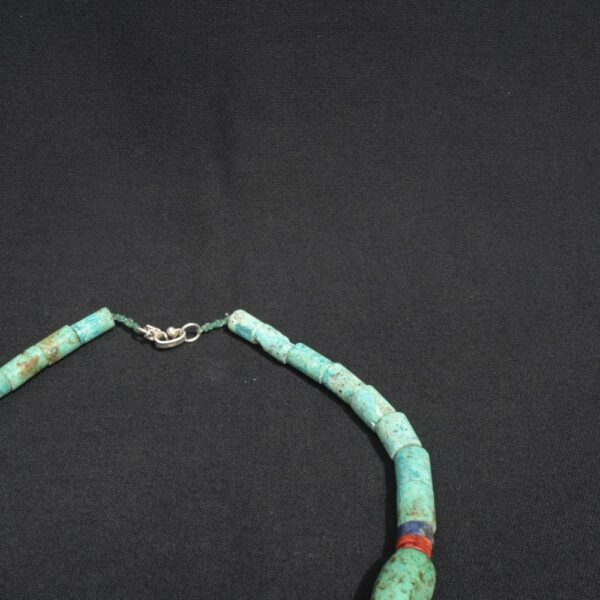 Pre-Columbian Chavín Turquoise and Sodalite Necklace - Imagen 6