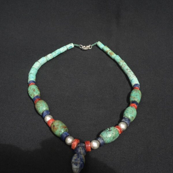 Pre-Columbian Chavín Turquoise and Sodalite Necklace - Imagen 7