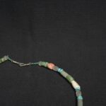 🌈 Pre-Columbian Chavín Necklace of Multicolored Stones - Imagen 6