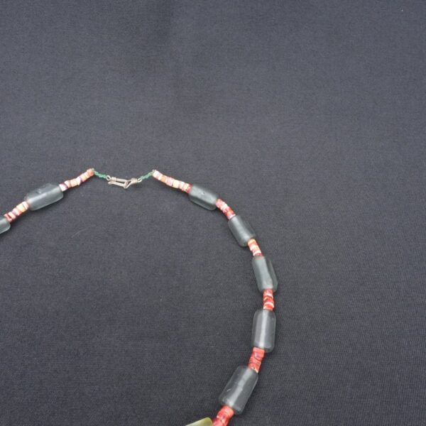🌟Chavín Necklace of Colored Stones - Imagen 5