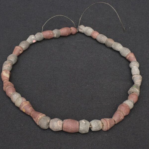 🪨 Chavín Necklace in Multicolored Stone with Ancestral Patina - Imagen 7