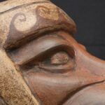 🏺 Moche Ceramic Zoomorphic Bottle with the Face of a Wild Being - Imagen 11