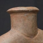🏺 Chavín Ceramic Two-Tone Fruit-Shaped Bottle - Imagen 11
