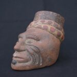 🐍 Tiahuanaco Culture Ceramic Container with Shamanic Human Face - Imagen 3