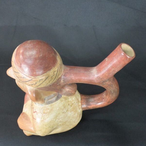 Pre-Columbian Moche Ceramic Worker Bottle - Image 7