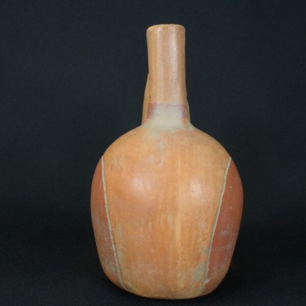 Pre-Columbian Moche Bird Whistling Vessel Artifact - Image 3