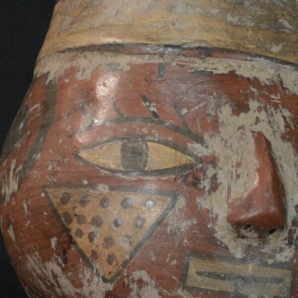 Pre-Columbian Nazca Ceremonial Vessel with Face Motif - Image 8