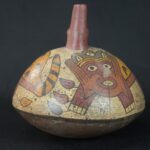Pre-Columbian Nazca Ceramic Ritual Bottle with Insect Motifs - Imagen 3