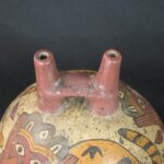 Pre-Columbian Nazca Ceramic Ritual Bottle with Insect Motifs - Imagen 9
