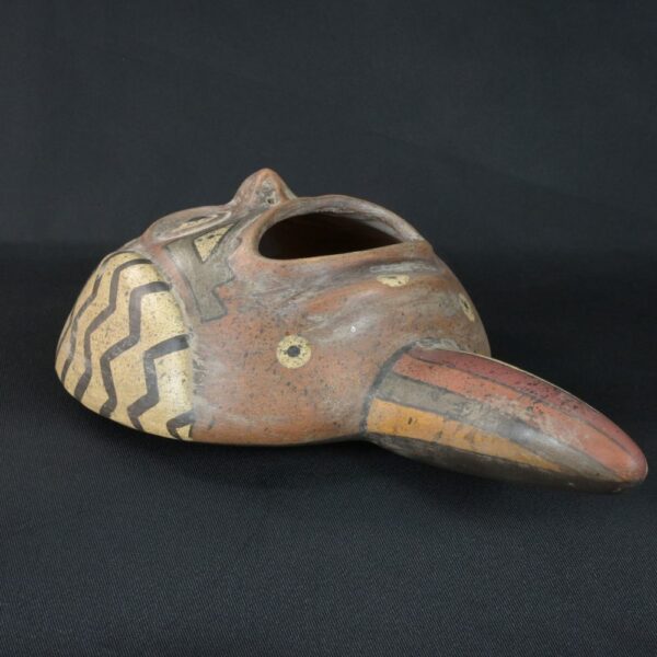 Pre-Columbian Nazca Ceramic Ritual Container - Image 4