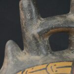 Pre-Columbian Nazca Ceramic Ritual Bottle - Imagen 16