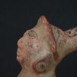 Pre-Columbian Inca Ceramic Whistle with Ritual Motifs - Imagen 14