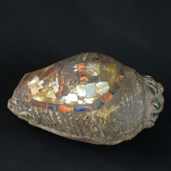 Pre-Columbian Moche Pututu with Precious Stone Inlays - Image 5