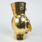 Luxurious Gold-Plated Vase with Precious Gem Inlays - Imagen 6