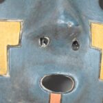 Handcrafted Paracas Ceramic Mask - Unique Art Decor - Imagen 10