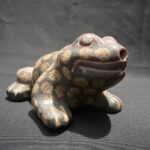 Pre-Columbian Tiahuanaco Ceramic Frog Vessel - Imagen 2