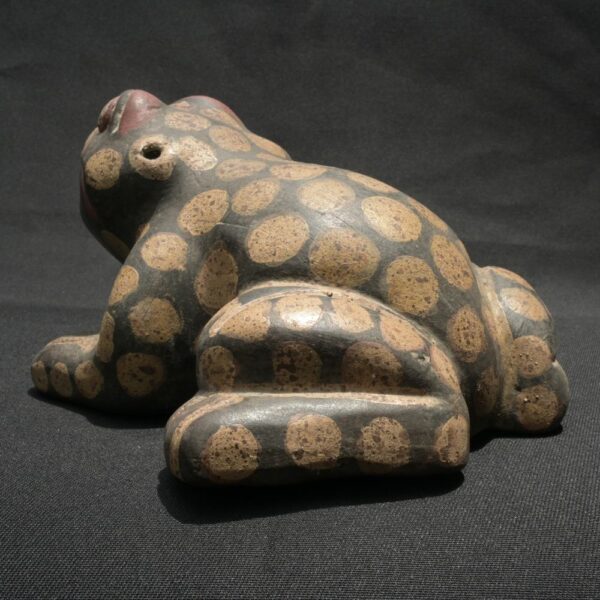 Pre-Columbian Tiahuanaco Ceramic Frog Vessel - Image 6