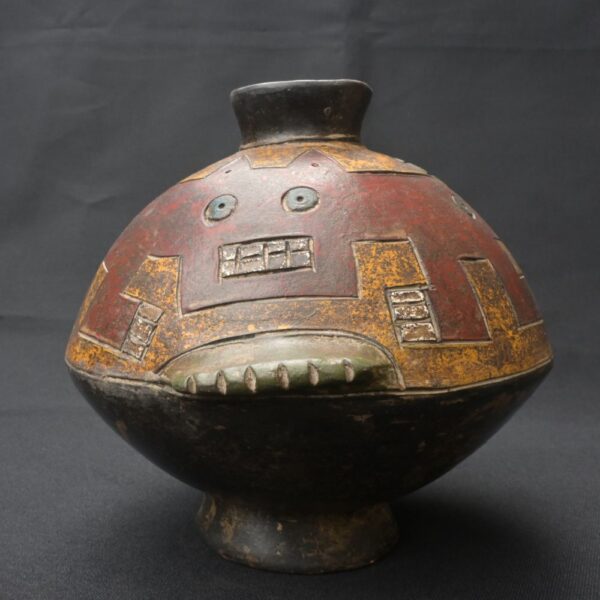 Pre-Columbian Nasca Ceramic Bottle with Anthropomorphic Design - Image 6