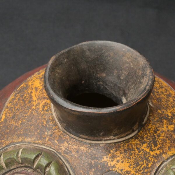 Pre-Columbian Nasca Ceramic Bottle with Anthropomorphic Design - Image 12