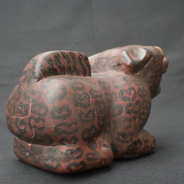 Pre-Columbian Tiahuanaco Ceramic Jaguar Figurine - Image 7