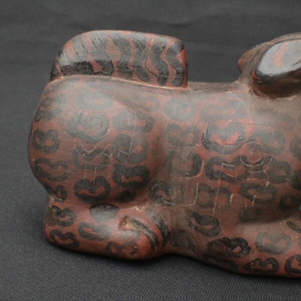 Pre-Columbian Tiahuanaco Ceramic Jaguar Figurine - Image 12