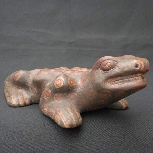 Pre-Columbian Tiahuanaco Frog Ceramic Figurine - Image 8