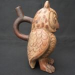 Precolumbian Moche Ceramic Owl Bottle Artifact - Imagen 9