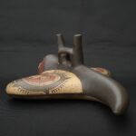 Pre-Columbian Nasca Manta Ray Ceramic Vessel - Imagen 3