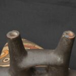 Pre-Columbian Nasca Manta Ray Ceramic Vessel - Imagen 14