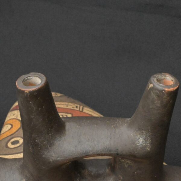 Pre-Columbian Nasca Manta Ray Ceramic Vessel - Image 14