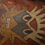 Pre-Columbian Nasca Ritual Ceramic Bottle with Animal Design - Imagen 13