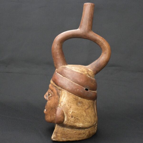 Pre-Columbian Moche Ritual Ceramic Bottle with Face - Image 4