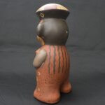 Exquisite Pre-Columbian Nasca Ceramic Human Figure - Imagen 4