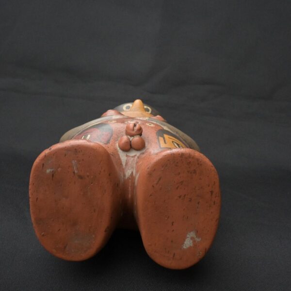 Exquisite Pre-Columbian Nasca Ceramic Human Figure - Image 10