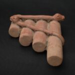Pre-Columbian Inca Ceramic Pan Flute with Serpent Motifs - Imagen 5