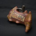 Pre-Columbian Nasca Fish Ceremonial Bottle Artifact - Imagen 3